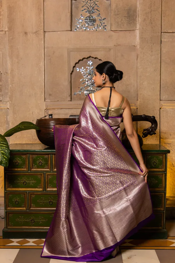 Woven_Kanjivaram_Jacquard_Banarasi_Silk_Saree