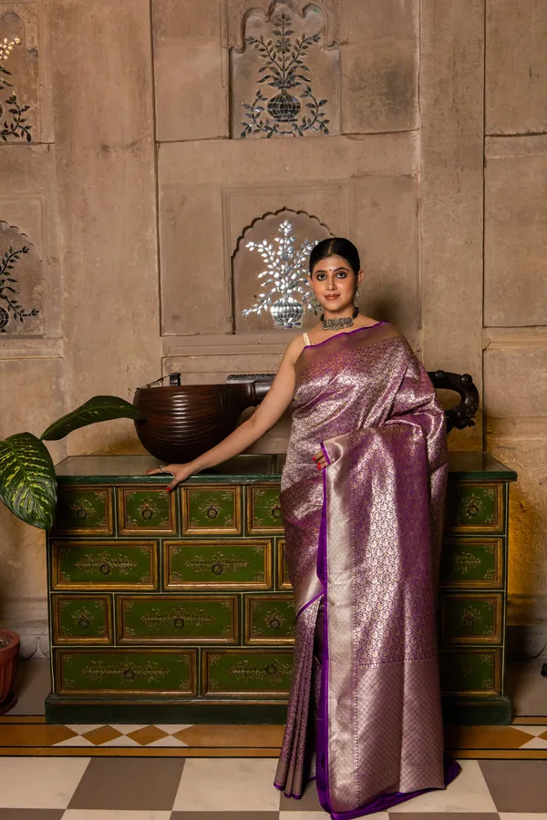 Woven_Kanjivaram_Jacquard_Banarasi_Silk_Saree