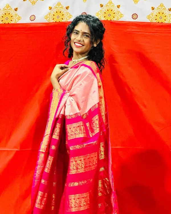 Woven_Kanjivaram_Jacquard_Banarasi_Silk_Saree