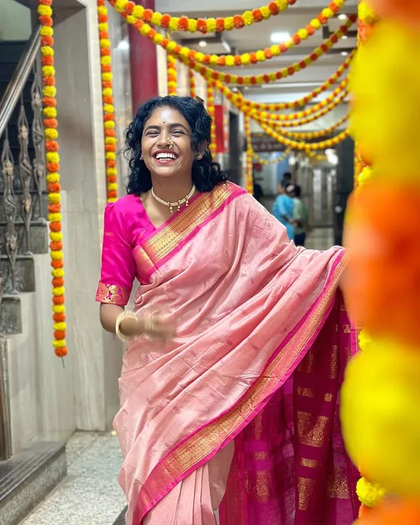 Woven_Kanjivaram_Jacquard_Banarasi_Silk_Saree