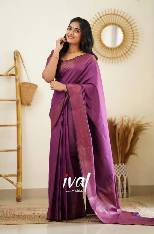 Woven_Kanjivaram_Jacquard_Banarasi_Silk_Saree