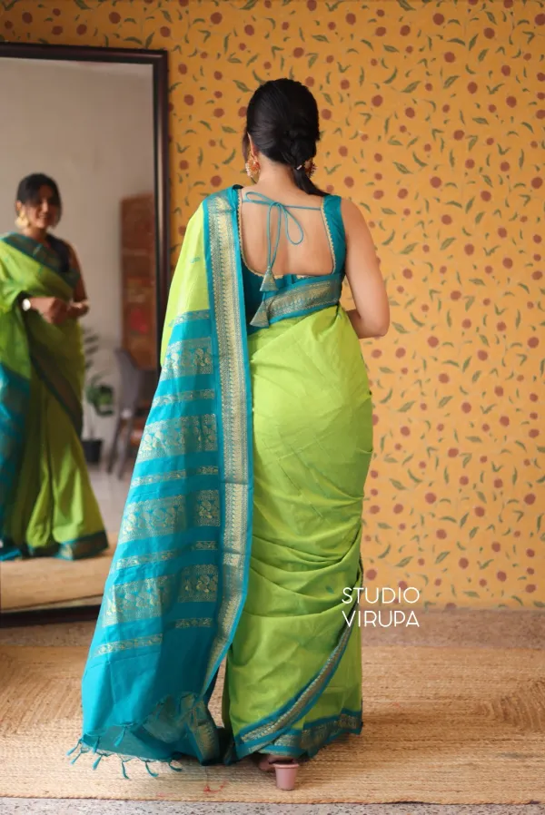 Woven_Kanjivaram_Jacquard_Banarasi_Silk_Saree