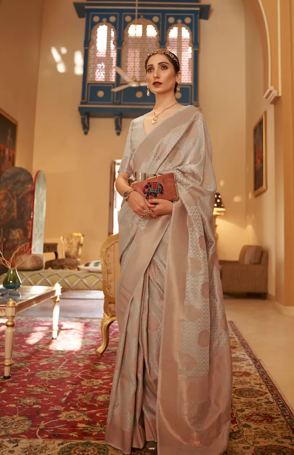 Woven_Kanjivaram_Jacquard_Banarasi_Silk_Saree