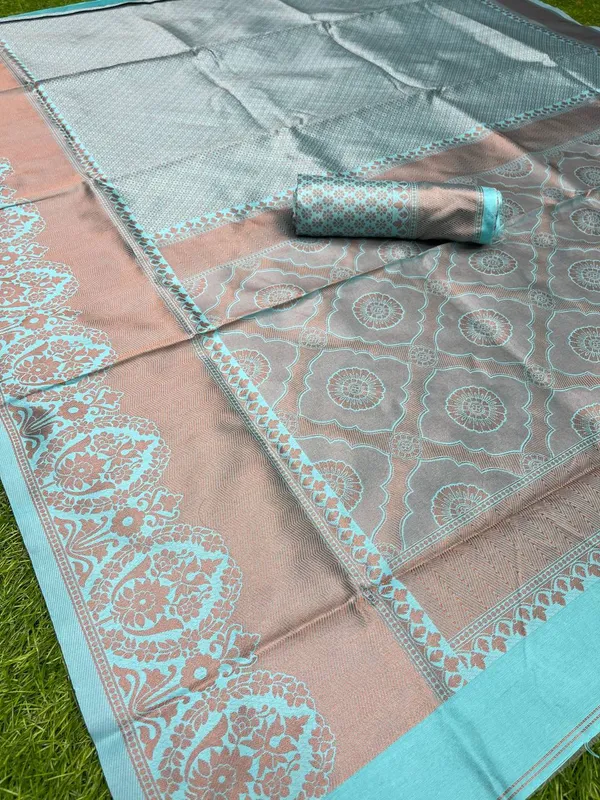 Woven_Kanjivaram_Jacquard_Banarasi_Silk_Saree