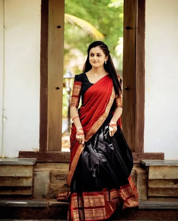Kanjiveram_Silk_Zari_Lehenga_With_Blouse_Along_With_Banarsi_Silk_Dupatta