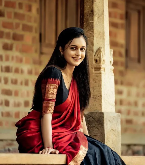 Kanjiveram_Silk_Zari_Lehenga_With_Blouse_Along_With_Banarsi_Silk_Dupatta