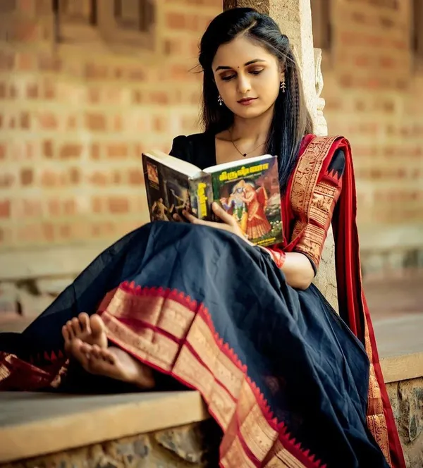 Kanjiveram_Silk_Zari_Lehenga_With_Blouse_Along_With_Banarsi_Silk_Dupatta