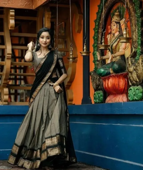 Kanjiveram_Silk_Zari_Lehenga_With_Blouse_Along_With_Banarsi_Silk_Dupatta