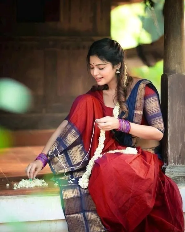 Kanjiveram_Silk_Zari_Lehenga_With_Blouse_Along_With_Banarsi_Silk_Dupatta