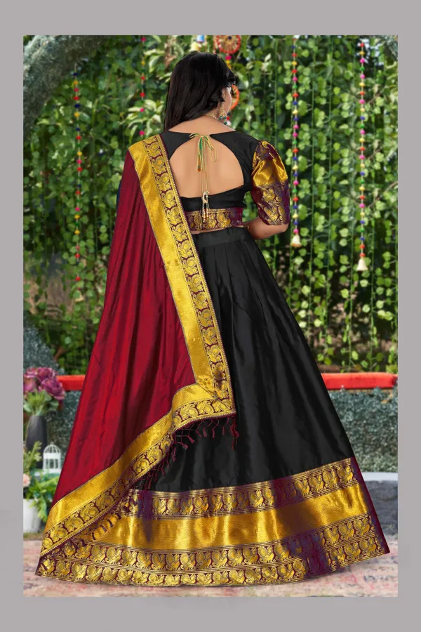 Kanjiveram_Silk_Zari_Lehenga_With_Blouse_Along_With_Banarsi_Silk_Dupatta