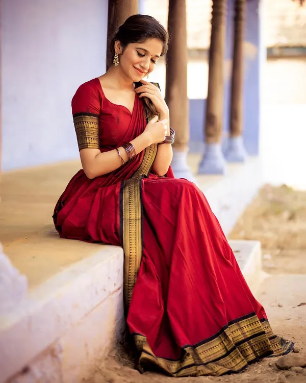 Kanjiveram_Silk_Zari_Lehenga_With_Blouse_Along_With_Banarsi_Silk_Dupatta