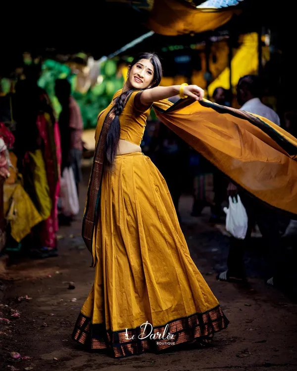 Kanjiveram_Silk_Zari_Lehenga_With_Blouse_Along_With_Banarsi_Silk_Dupatta