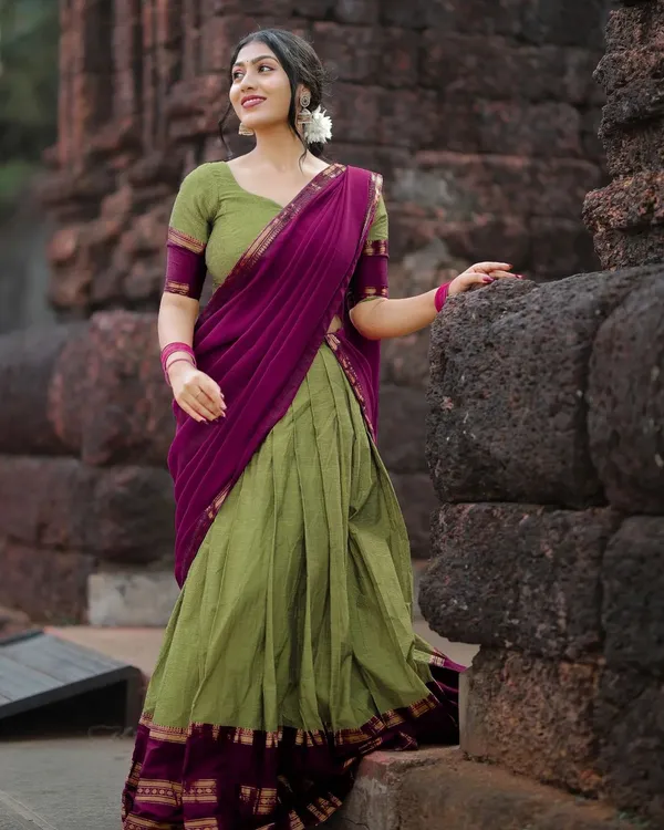 Kanjiveram_Silk_Zari_Lehenga_With_Blouse_Along_With_Banarsi_Silk_Dupatta