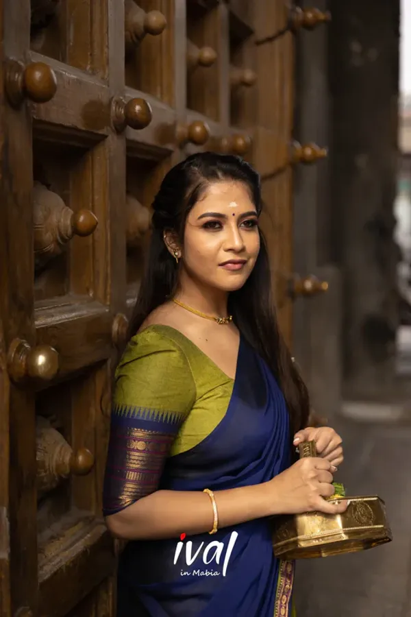 Kanjiveram_Silk_Zari_Lehenga_With_Blouse_Along_With_Banarsi_Silk_Dupatta
