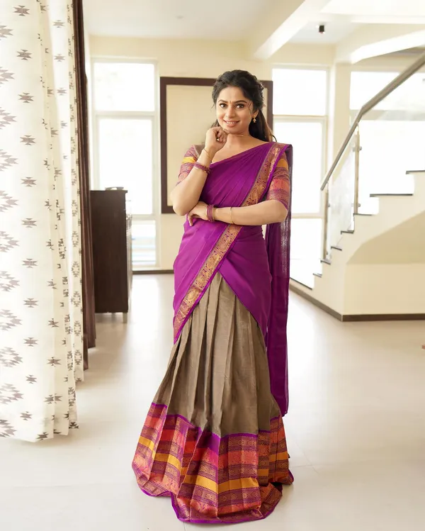 Kanjiveram_Silk_Zari_Lehenga_With_Blouse_Along_With_Banarsi_Silk_Dupatta