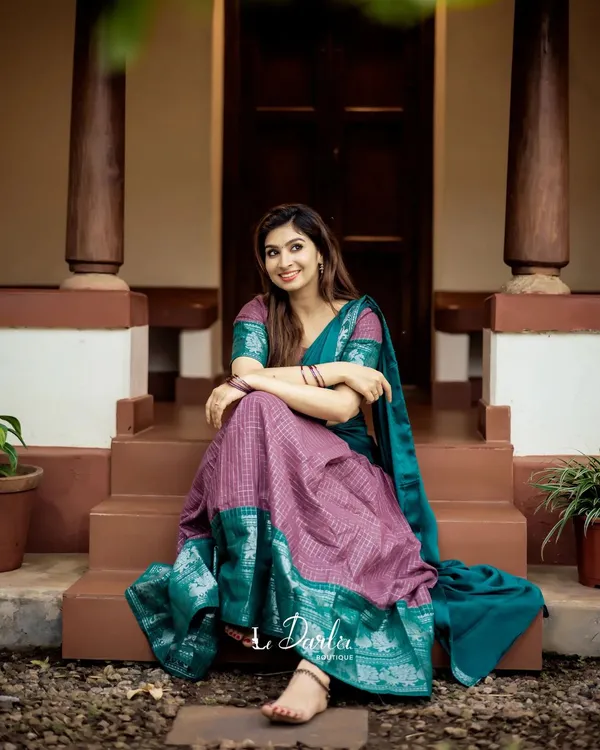 Kanjiveram_Silk_Zari_Lehenga_With_Blouse_Along_With_Banarsi_Silk_Dupatta