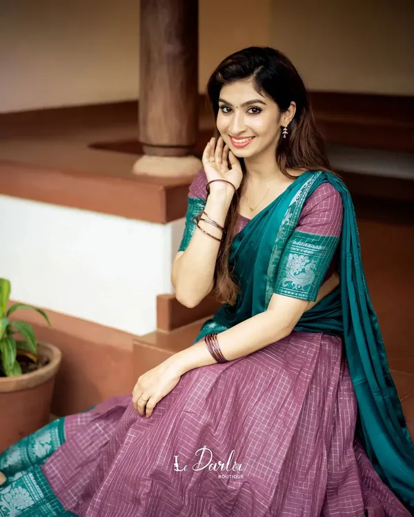 Kanjiveram_Silk_Zari_Lehenga_With_Blouse_Along_With_Banarsi_Silk_Dupatta