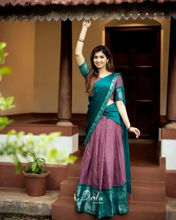 Kanjiveram_Silk_Zari_Lehenga_With_Blouse_Along_With_Banarsi_Silk_Dupatta