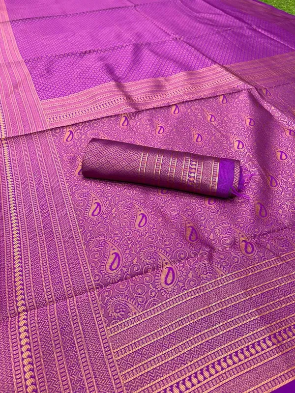 Woven_Kanjivaram_Jacquard_Banarasi_Silk_Saree