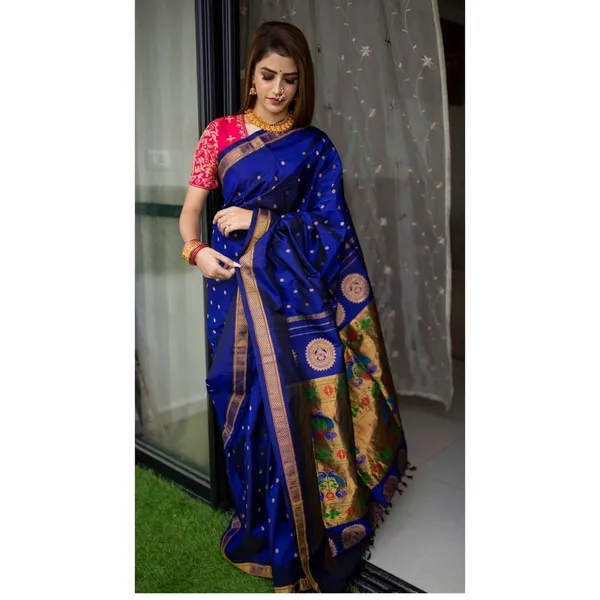 Woven_Kanjivaram_Jacquard_Banarasi_Silk_Saree