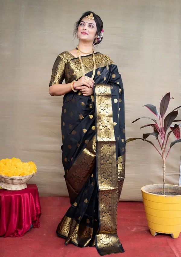 Woven_Kanjivaram_Jacquard_Banarasi_Silk_Saree