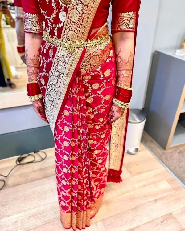 Woven_Kanjivaram_Jacquard_Banarasi_Silk_Saree