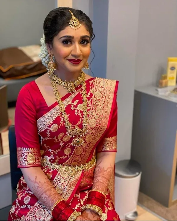 Woven_Kanjivaram_Jacquard_Banarasi_Silk_Saree