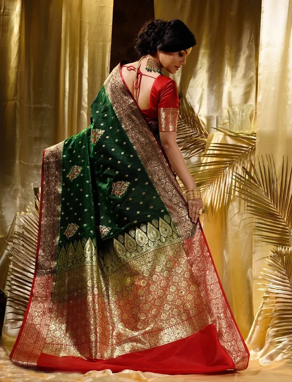 Woven_Kanjivaram_Jacquard_Banarasi_Silk_Saree