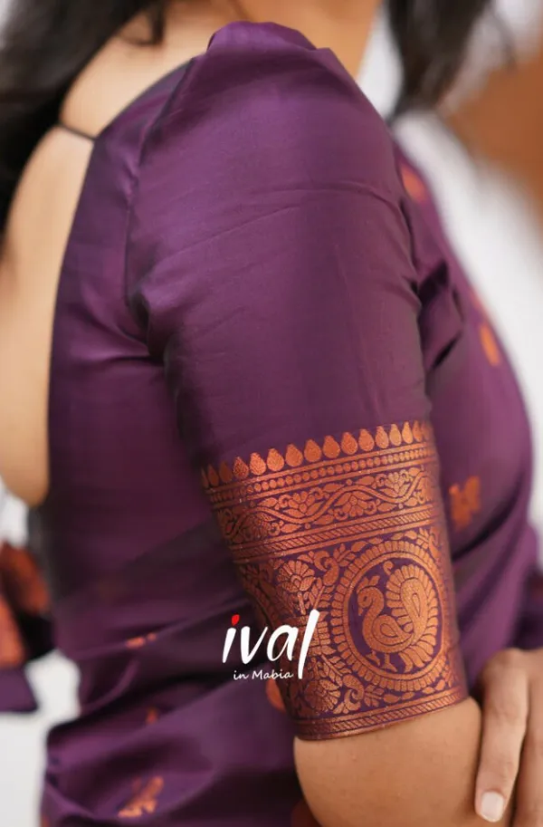 Woven_Kanjivaram_Jacquard_Banarasi_Silk_Saree