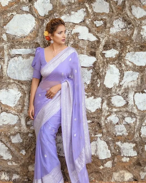 Woven_Kanjivaram_Jacquard_Banarasi_Silk_Saree