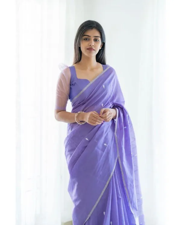 Woven_Kanjivaram_Jacquard_Banarasi_Silk_Saree