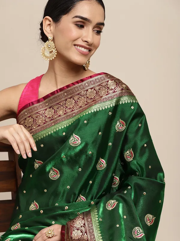 Woven_Kanjivaram_Jacquard_Banarasi_Silk_Saree