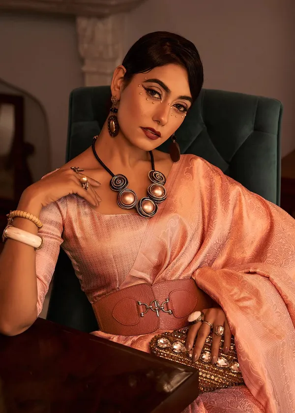 Woven_Kanjivaram_Jacquard_Banarasi_Silk_Saree