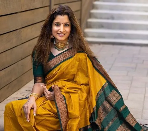 Woven_Kanjivaram_Jacquard_Banarasi_Silk_Saree