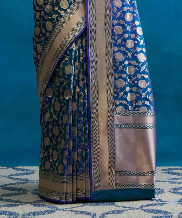 Woven_Kanjivaram_Jacquard_Banarasi_Silk_Saree