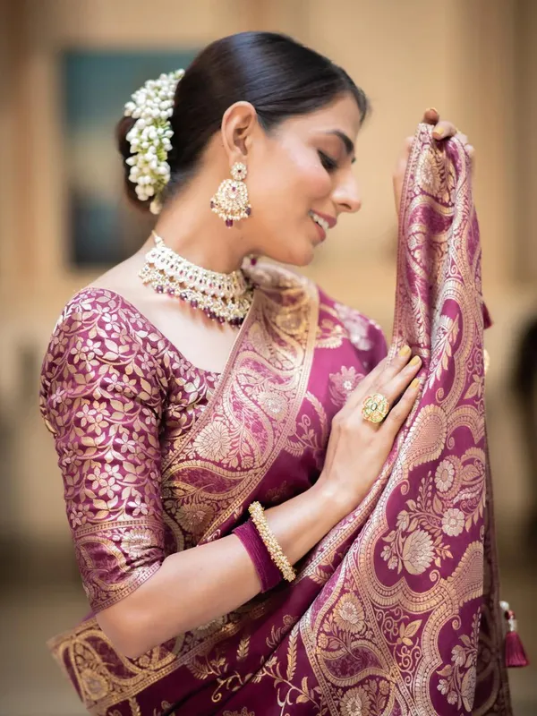 Woven_Kanjivaram_Jacquard_Banarasi_Silk_Saree