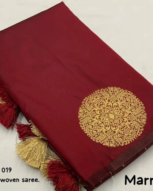 Woven_Kanjivaram_Jacquard_Banarasi_Silk_Saree
