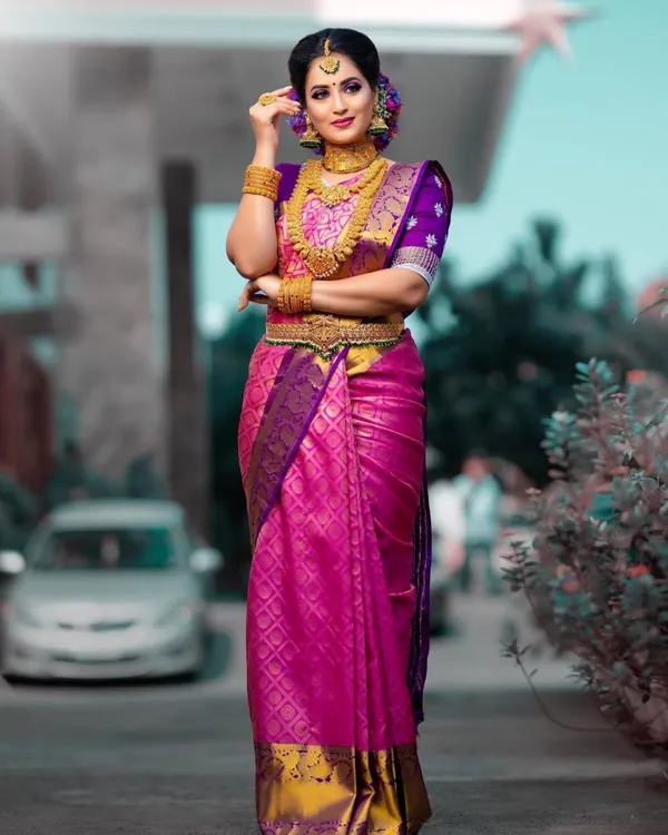 Woven_Kanjivaram_Jacquard_Banarasi_Silk_Saree