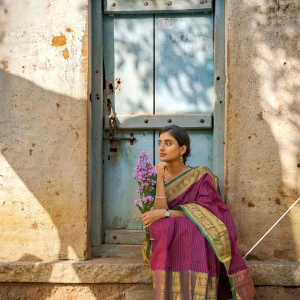 Woven_Kanjivaram_Jacquard_Banarasi_Silk_Saree