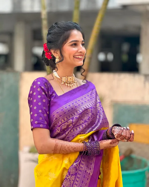 Woven_Kanjivaram_Jacquard_Banarasi_Silk_Saree