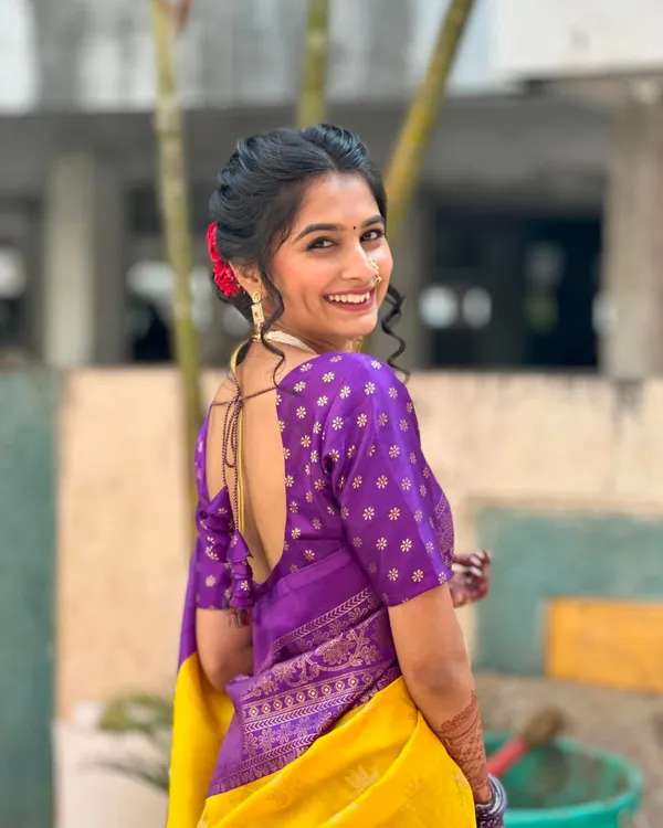 Woven_Kanjivaram_Jacquard_Banarasi_Silk_Saree