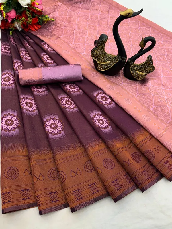 Woven_Kanjivaram_Jacquard_Banarasi_Silk_Saree