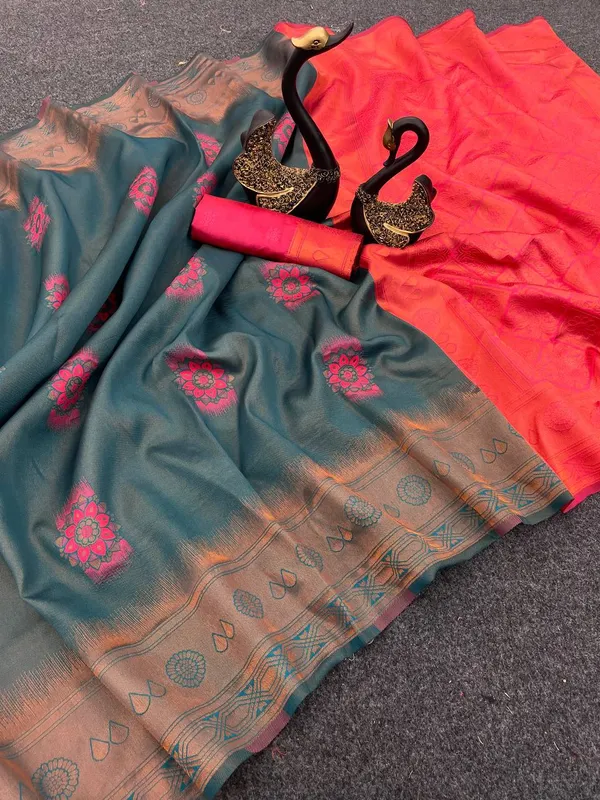 Woven_Kanjivaram_Jacquard_Banarasi_Silk_Saree