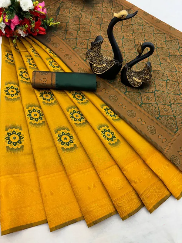 Woven_Kanjivaram_Jacquard_Banarasi_Silk_Saree