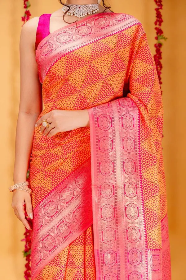 Woven_Kanjivaram_Jacquard_Banarasi_Silk_Saree