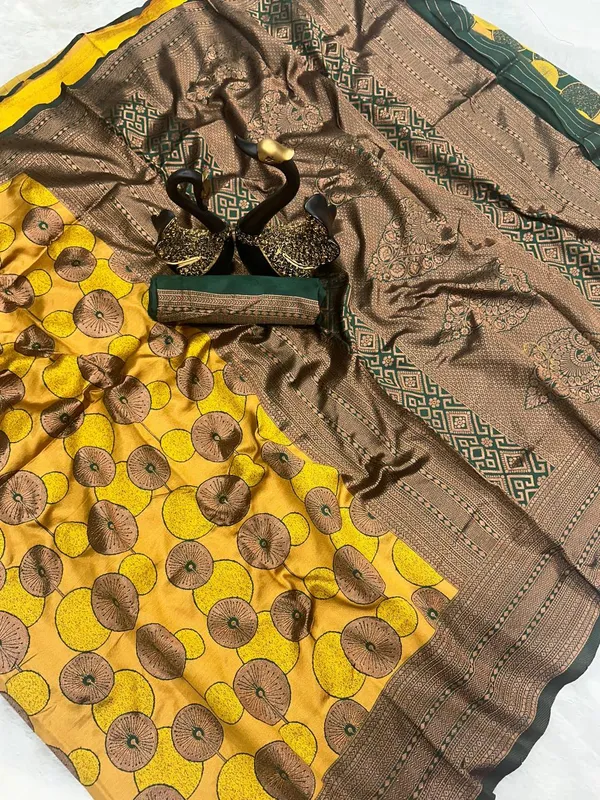 Woven_Kanjivaram_Jacquard_Banarasi_Silk_Saree