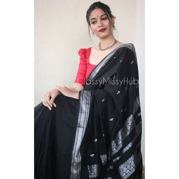 Woven_Kanjivaram_Jacquard_Banarasi_Silk_Saree
