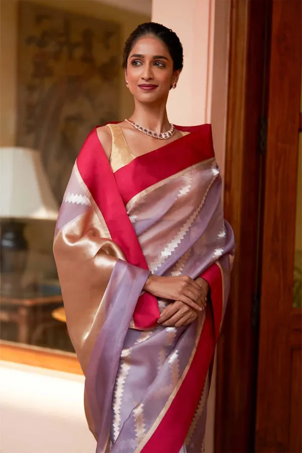 Woven_Kanjivaram_Jacquard_Banarasi_Silk_Saree