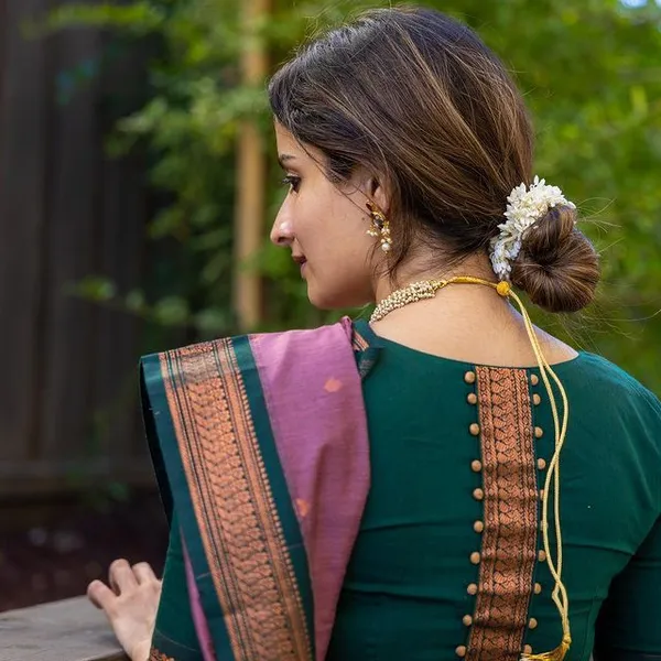 Woven_Kanjivaram_Jacquard_Banarasi_Silk_Saree