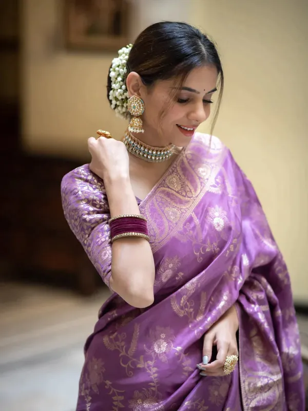 Woven_Kanjivaram_Jacquard_Banarasi_Silk_Saree
